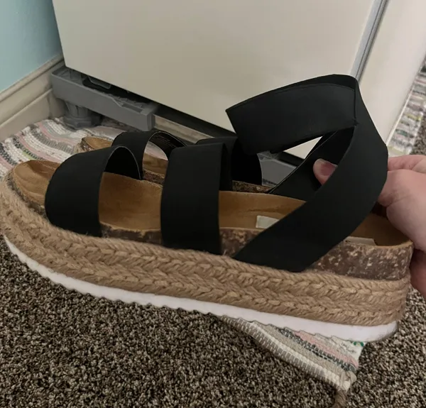 Steve Madden Sandals - Image 2