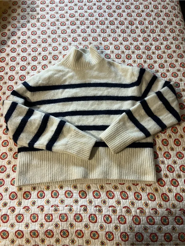 EUC & Other Stories Mock Neck Crop Sweater Striped size XS/Small Retails $90 - Image 5