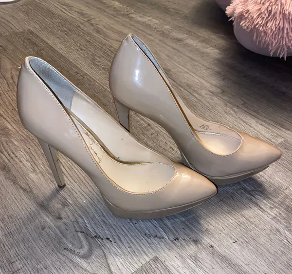 Jessica Simpson Beige / Cream Heels - Image 2