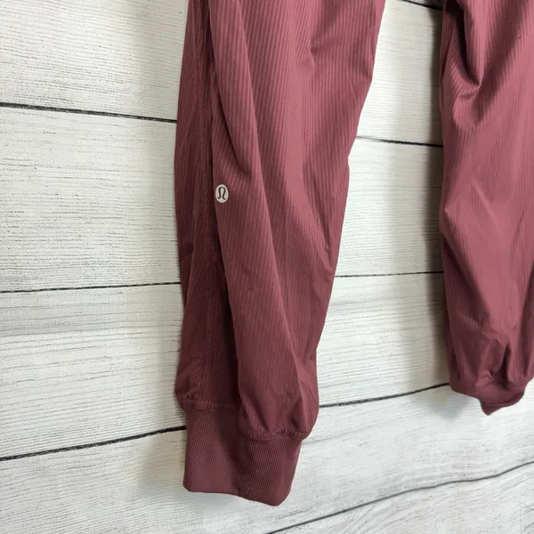 Lululemon Dance Studio Mid-Rise Jogger 28" Savannah Red Size 14 Athletic‎ Active - Image 7