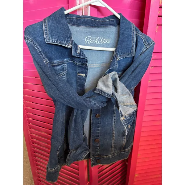 Old Navy The RockStar Denim Jacket Medium Wash Blue Stretch Trucker S/329261-07 - Image 6