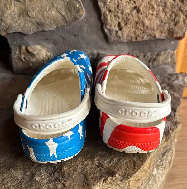 Crocs Red White And Blue - Image 3