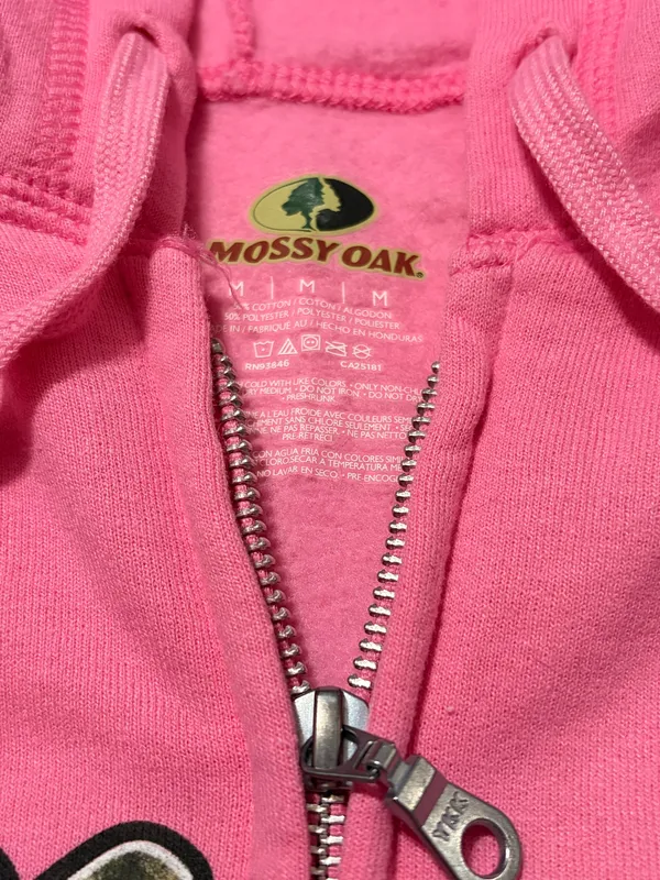 Mossy Oak Pink Logo Zipper Hoodie Women Medium new without tags. Never used - Image 3
