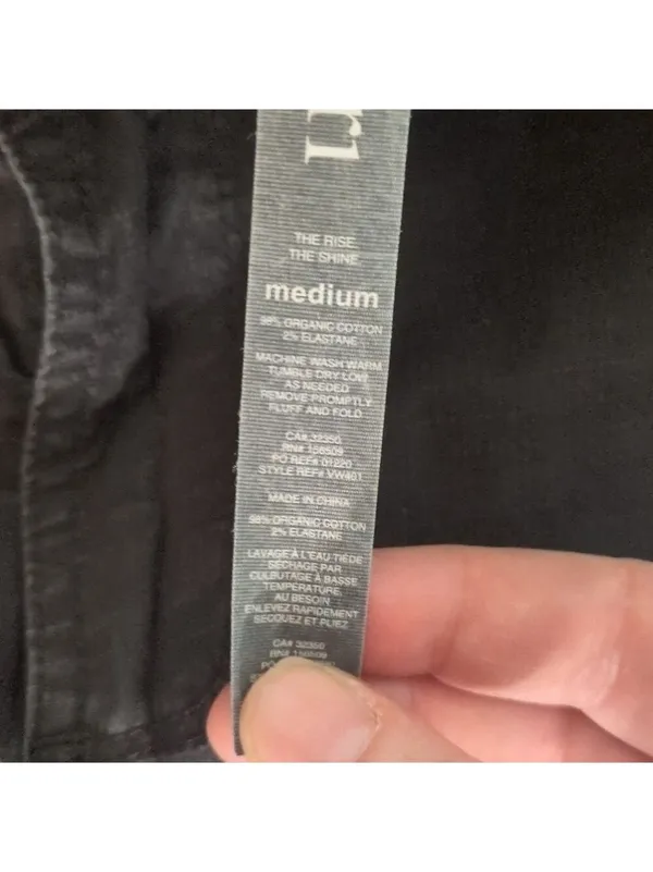 Vuori the rise the shine pants size medium - Image 6