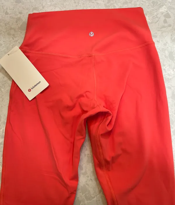 Align HR Pants 25” Size 8 - Image 5