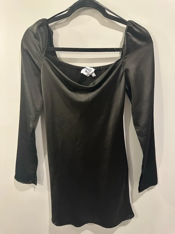 Princess Polly Star Mini Satin Long Sleeve Dress - Image 6