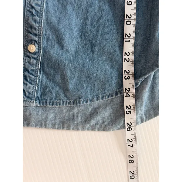 Abercrombie & Fitch Light Wash Denim Sashiko Embroidered Button Down Shirt Small - Image 7