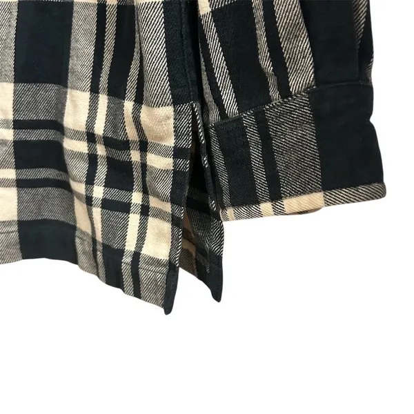 Lauren Ralph Lauren‎ Women’s M Black and White Plaid Flannel Full Zip Jacket - Image 6
