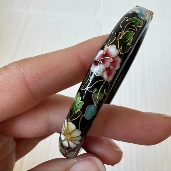 Vintage Cloisonné Black Floral Bangle Bracelet Womens Estate Jewelry Boho - Image 3