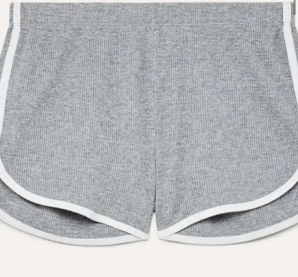 Aritzia TNA Shorts - Image 2