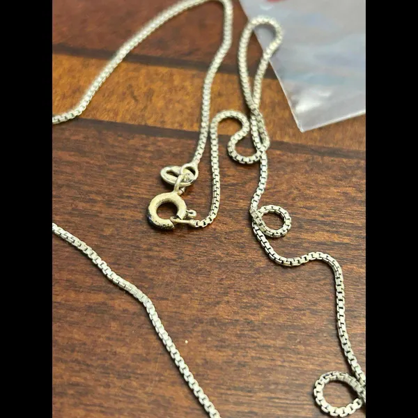 Fashion jewlery necklace as shown 2.84g i51 scrap - Image 2