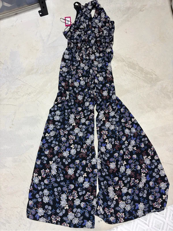 Vince Camuto NWT eondersll Floral Jumpsuit French blue floral large MSRP$99 - Image 8