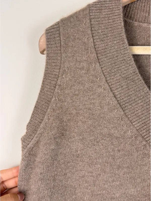 100% Cashmere V-Neck Sweater Vest Taupe Brown Sleeveless Quiet Luxury S M - Image 4