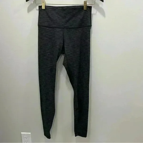 Lululemon Wunder‎ Under Hi-Rise 7/8 Tight Sz 6 - Image 3