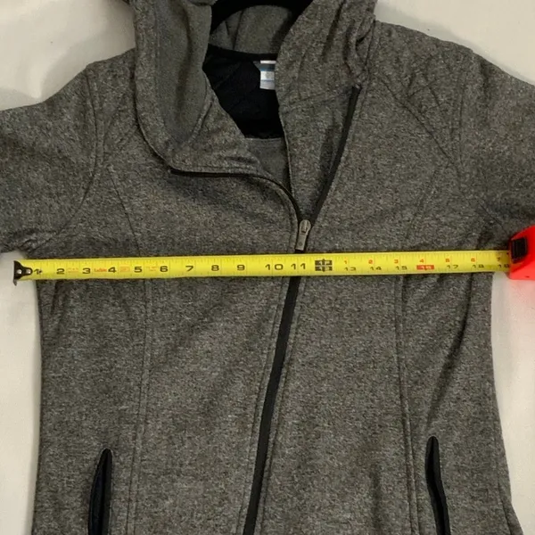 Columbia Women's Jacket Diagonal zipper size medium - Image 4