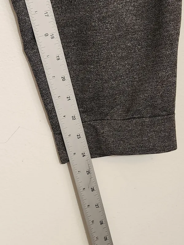 Nike Women's Gray Cropped Dri-Fit Jogger Pants Size XL - Image 7