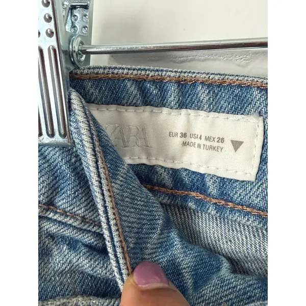 Zara Women Light Wash High Rise Straight Leg Denim Jeans Size 4 - Image 3