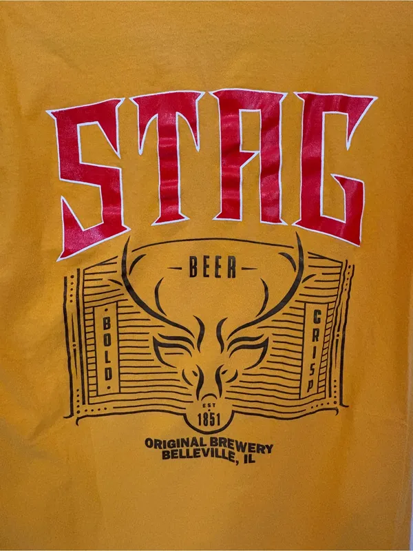 NWOT Gildan Brand Stag Beer Short Sleeve T-Shirt - Image 5