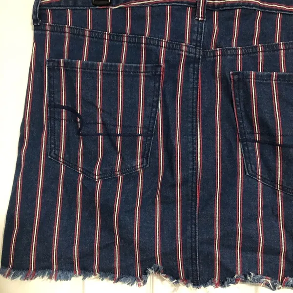 American Eagle Blue/Red Striped Super Stretch Hi Rise‎ Mini Denim Skirt size 14 - Image 7