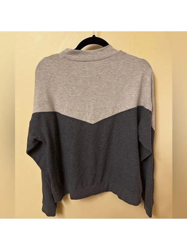 White Crow Mock Neck Sweater Small Color Block - Image 7