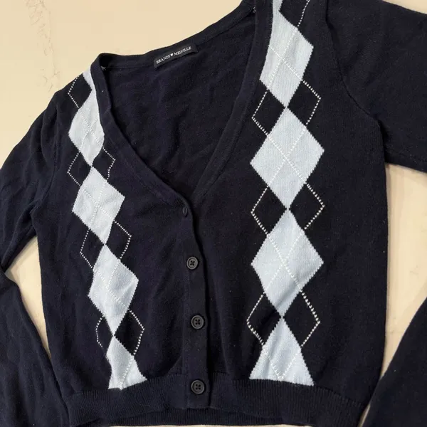 Brandy Melville Argyle Cropped ButtonFront Cardigan Sweater VNeck Womens OS Blue - Image 4