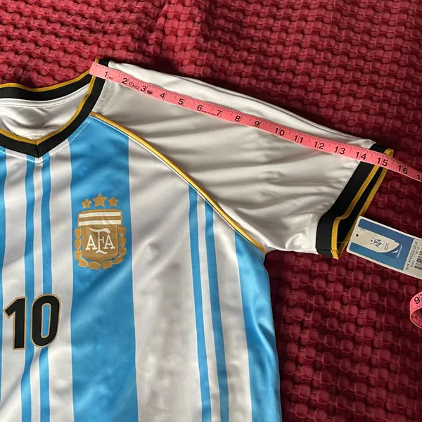 Official Argentina Messi #10 Jersey NWT Size L - Image 7