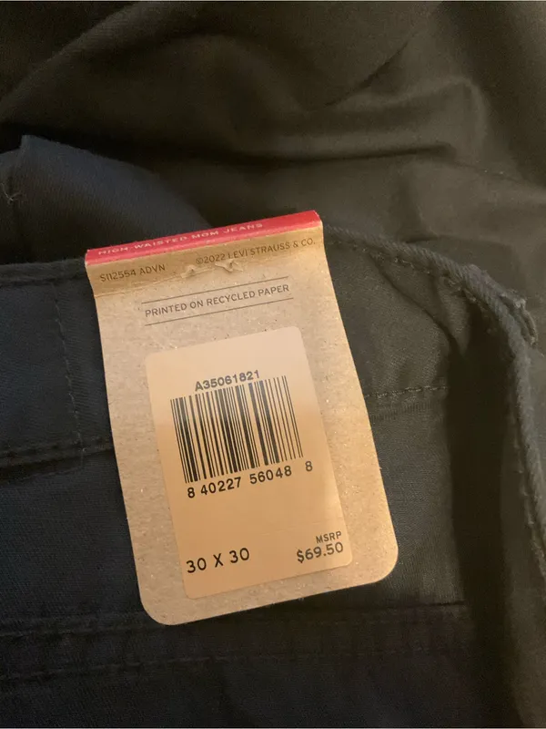 Levi’s High Waisted Mom Jeans Black‎ Size 30 - Image 4