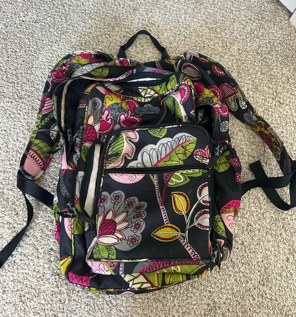 Vera Bradley Backpack - Image 13