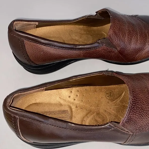 Hush Puppies Slip On Leather Shoes size‎ : 7.5 - Image 3