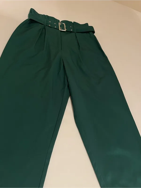 H&M High-Waisted Green Trousers – NWOT - Image 7