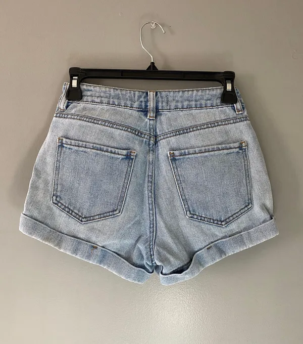 PacSun Light-wash Jean Shorts - Image 2