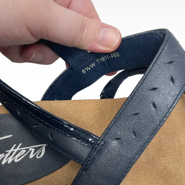 Trotters “Marvie” Navy Blue Leather Heeled Hook & Loop Sandals Women’s 8.5 Wide - Image 7