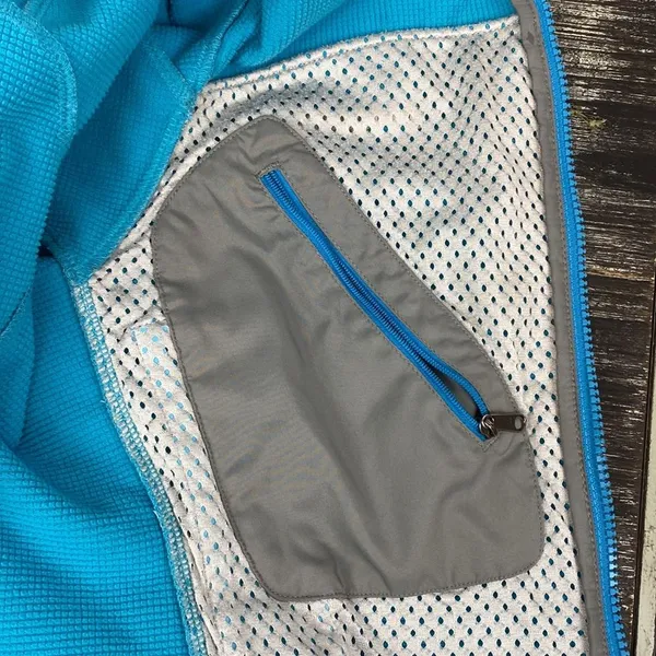 Patagonia Blue Women’s Adze Hybrid Zip Sport Athletic Jacket - Image 6