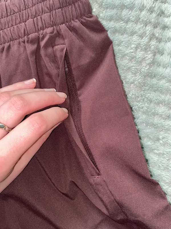 Gymshark Woven Shorts NEW - Image 3