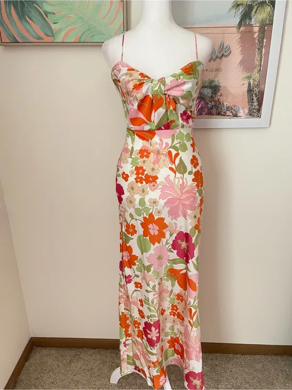 Hello Molly Intriguing Girl Floral Dress in Small New - Image 4