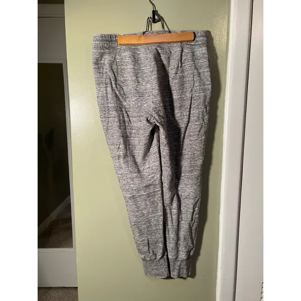 Daily Ritual Women's Size Medium Jogger Sweatpants Light Heather Gray Mid-Rise - Image 6