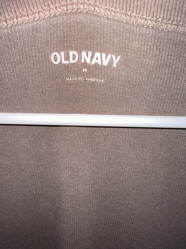 Old Navy Scoop Neck Top - Image 2
