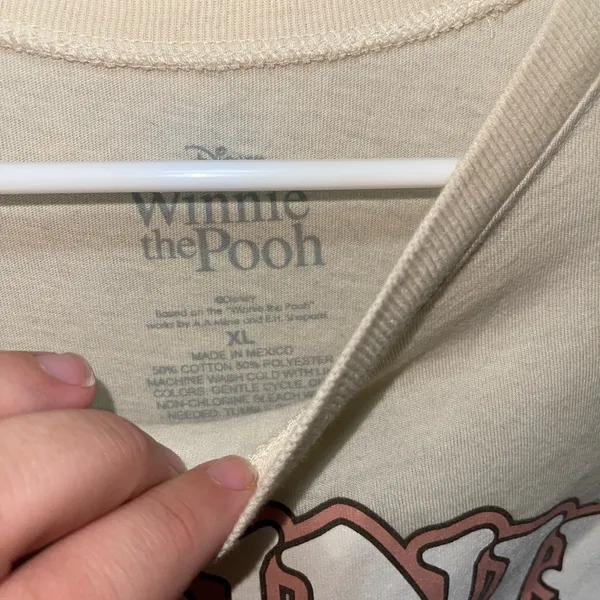 Disney Winnie the Pooh Graphic T-Shirt, Size XL - Image 3