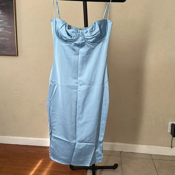 House of CB Jamiah Satin Midi‎ Dress NWOT size XS regular cup - Image 5