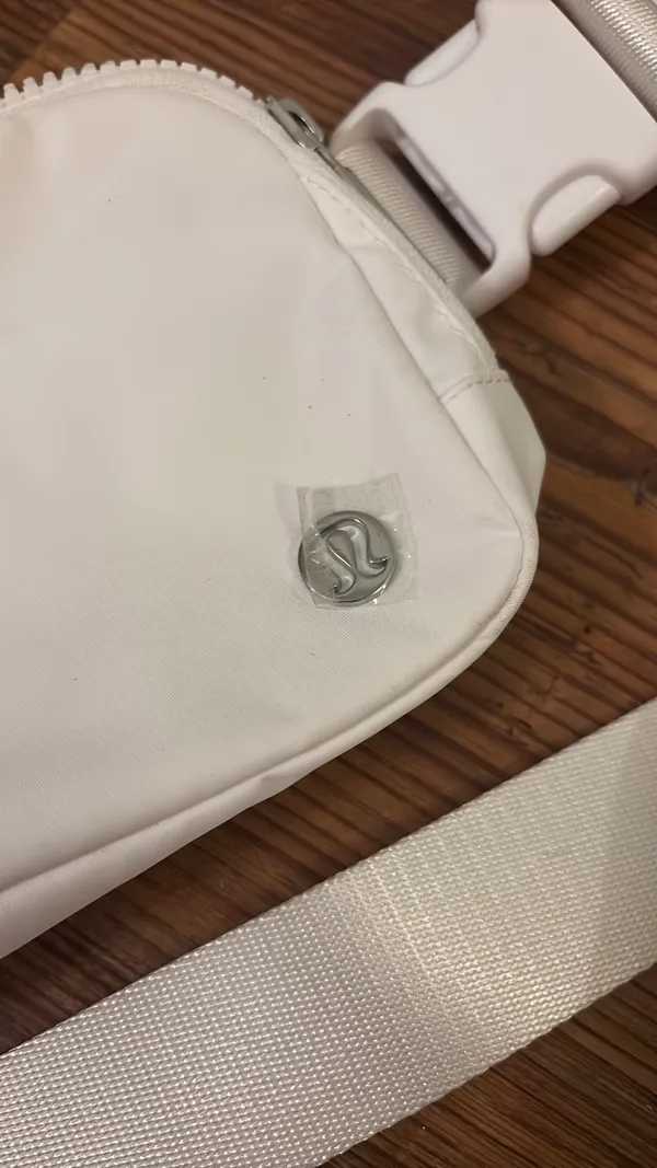 Lululemon Belt Bag - Image 2