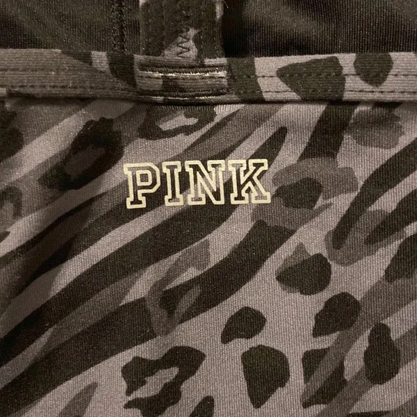 Pink Shirt/Workout size XL - Image 4