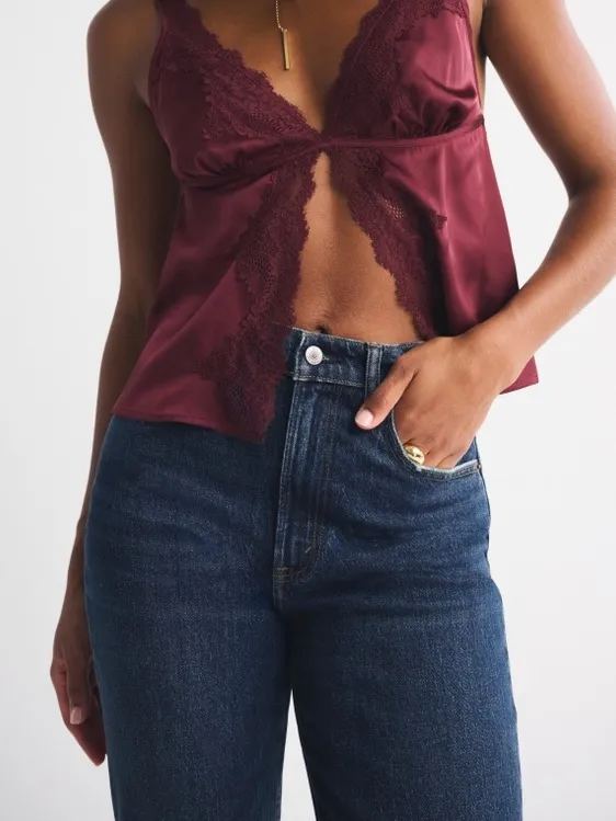 NWT Abercrombie & Fitch Women's The ‘90s Straight Ultra High Rise Size 31/12R - Image 2