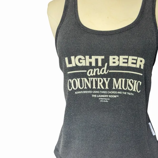 The Laundry Room Light Beer & Country Music Gray Ribbed Tank Top Women’s MD NWOT - Image 3