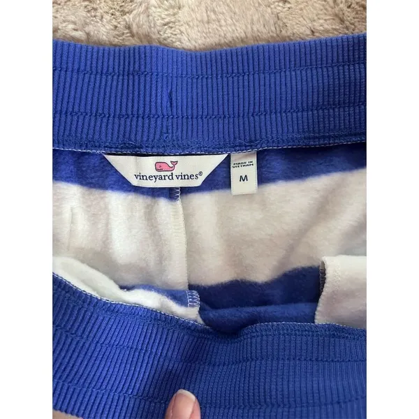 Vineyard Vines Women's Blue Striped Sweat Shorts Size M Elastic Waistban… - Image 3