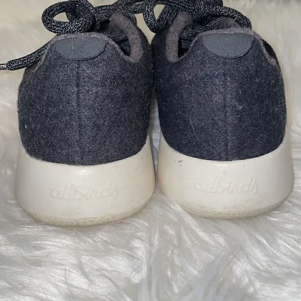 allbirds Women’s Wool Runners dark Gray - Image 6