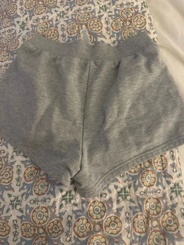 Alo shorts - Image 4