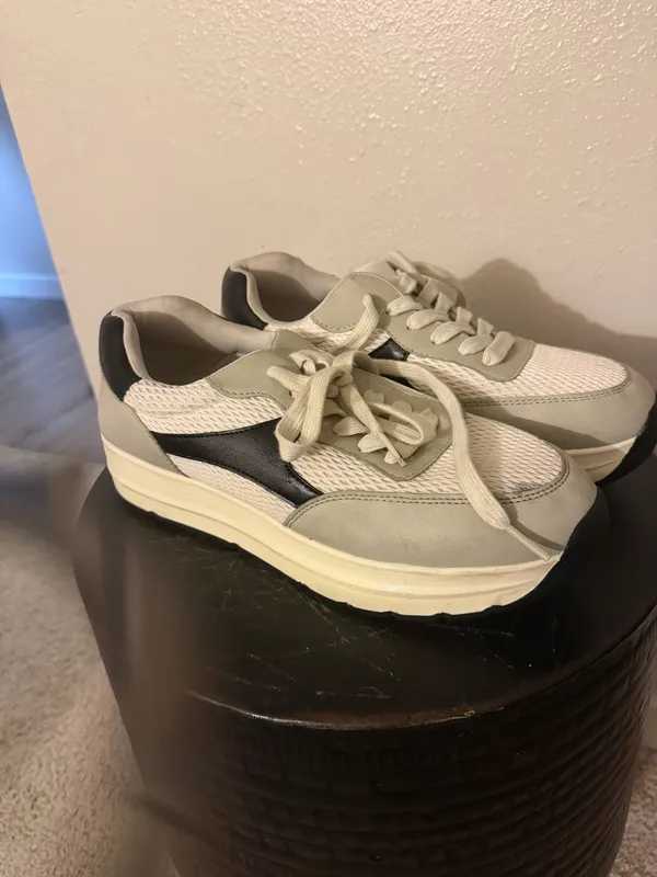 Stylish White & Black Sneakers – Size 11 - Image 2