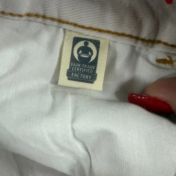 Universal Thread Women Vintage Midi‎ Shorts Size 12/31 Raw Hem Distressed Light - Image 11
