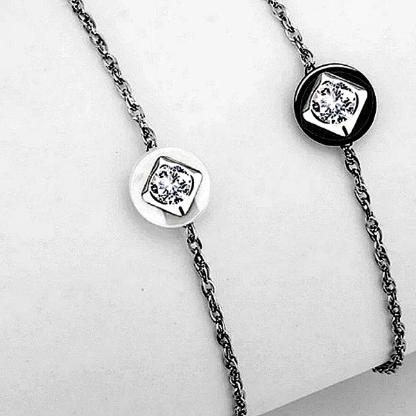 NEW Women's Bezel Simulated Diamond Gold-Plated Ceramic‎ Bracelet, Size 7.8+2" - Image 3