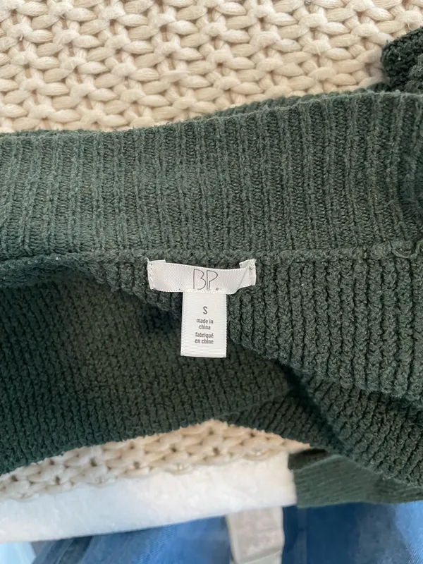 Long Knit Green Cardigan - Image 5